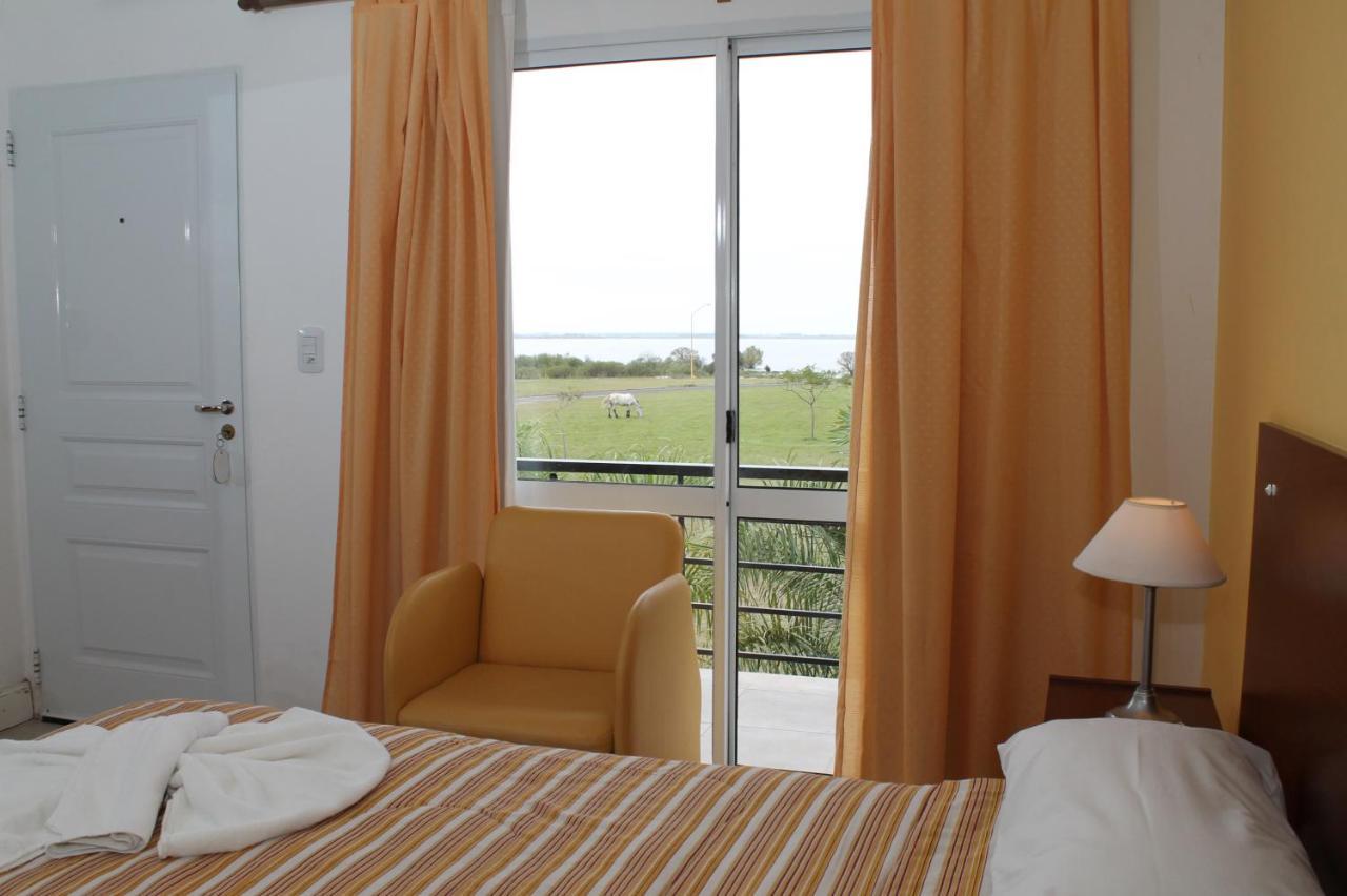 Brisas Del Lago Apart Y Hotel Federación Pokój zdjęcie