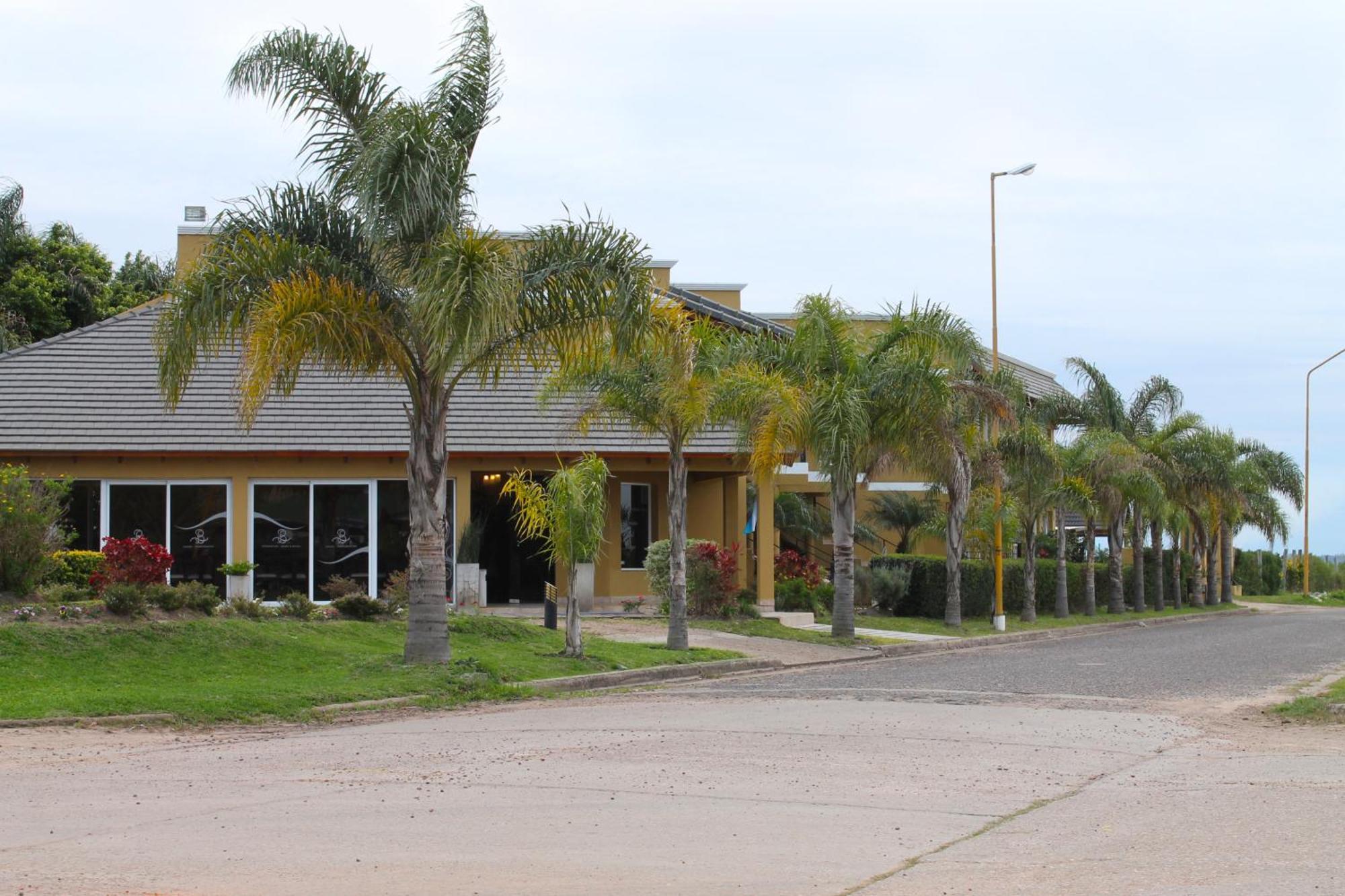 Brisas Del Lago Apart Y Hotel Federación Zewnętrze zdjęcie